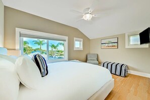 5 bedrooms, iron/ironing board, travel cot, free WiFi - Carlsbad Oceanview Luxury Home w/ Private Pool, Spa, Outdoor Kitchen & Grill (Carlsbad)
