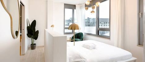 2 chambres, bureau, fer et planche à repasser, Wi-Fi