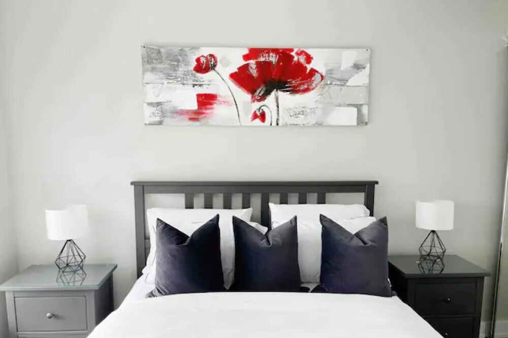 Friyay Harbour Retreat Condo