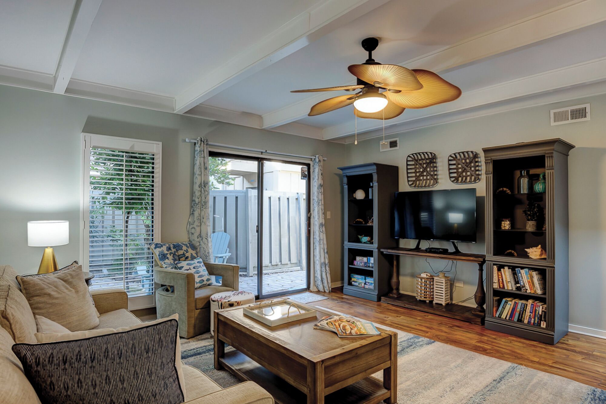 تلفزيون ذكي