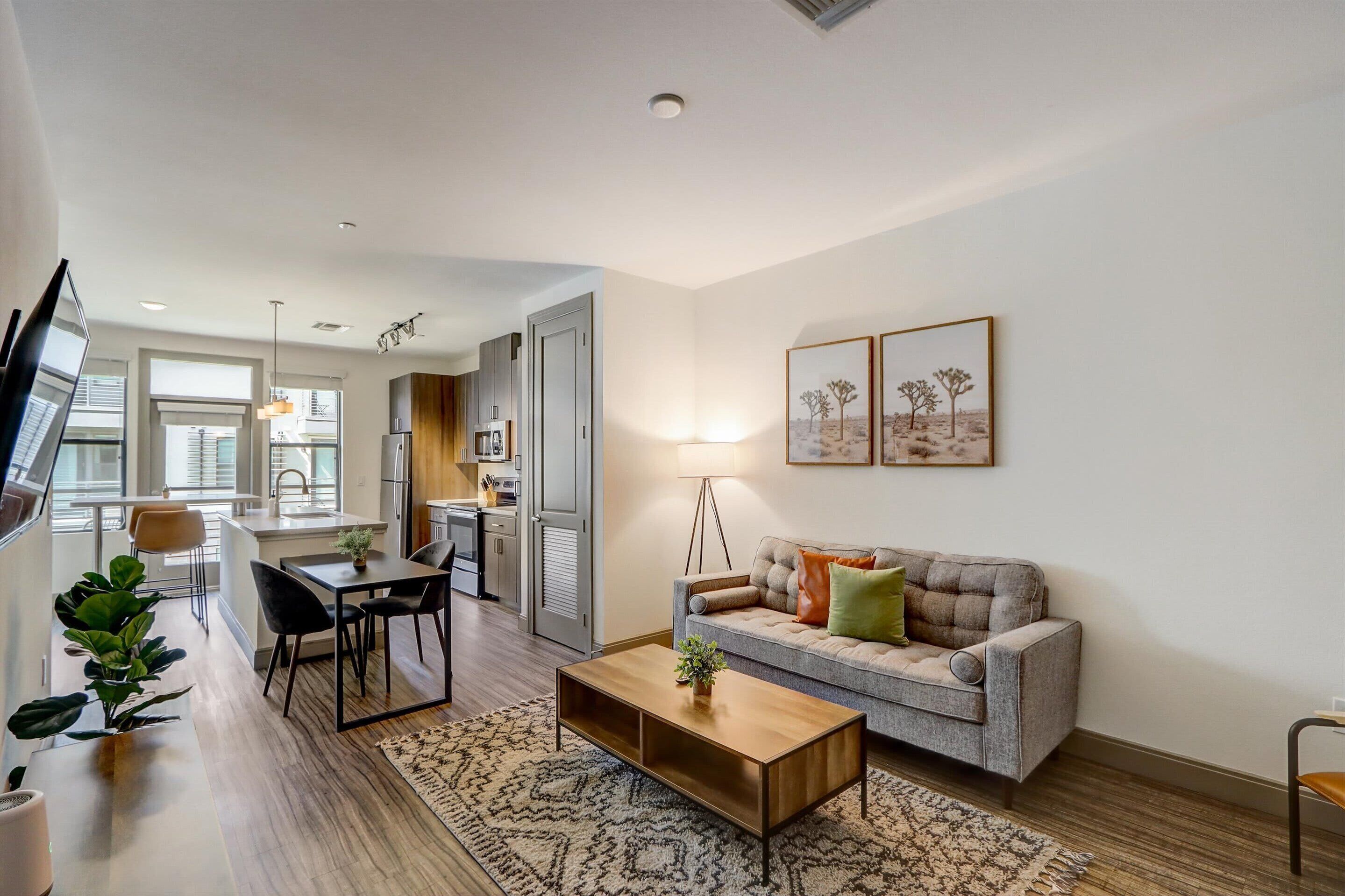 Frontdesk | Spacious 1 BR Apt by Tempe Town Lake