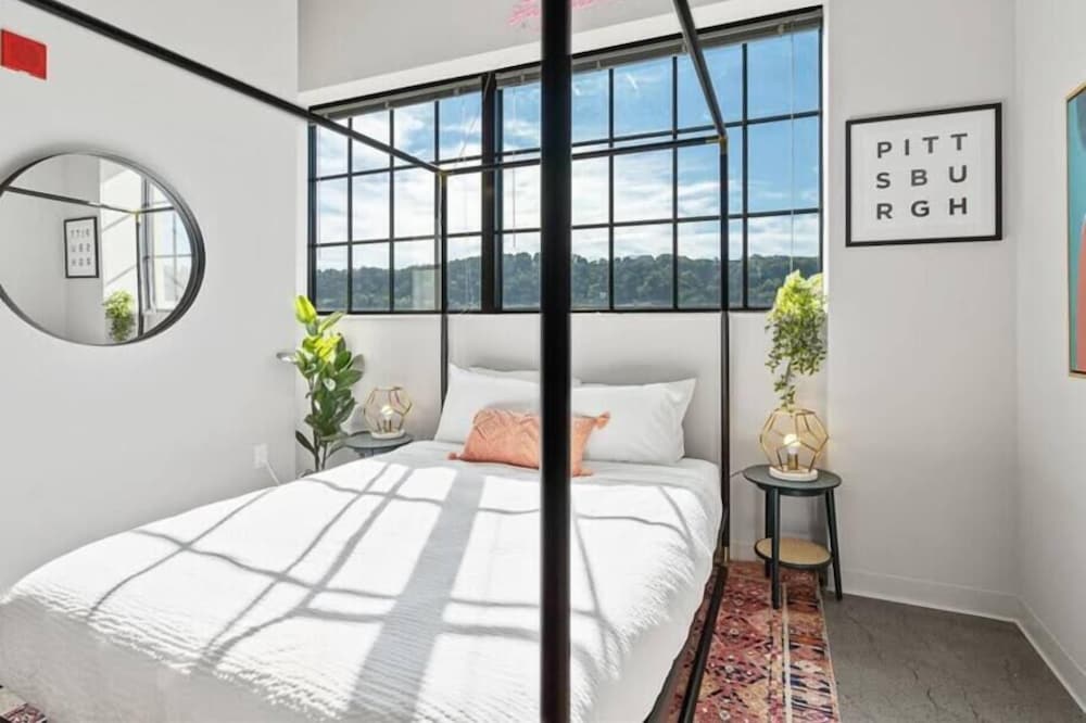 CozySuites | Trendy SDO, Downtown Pittsburgh