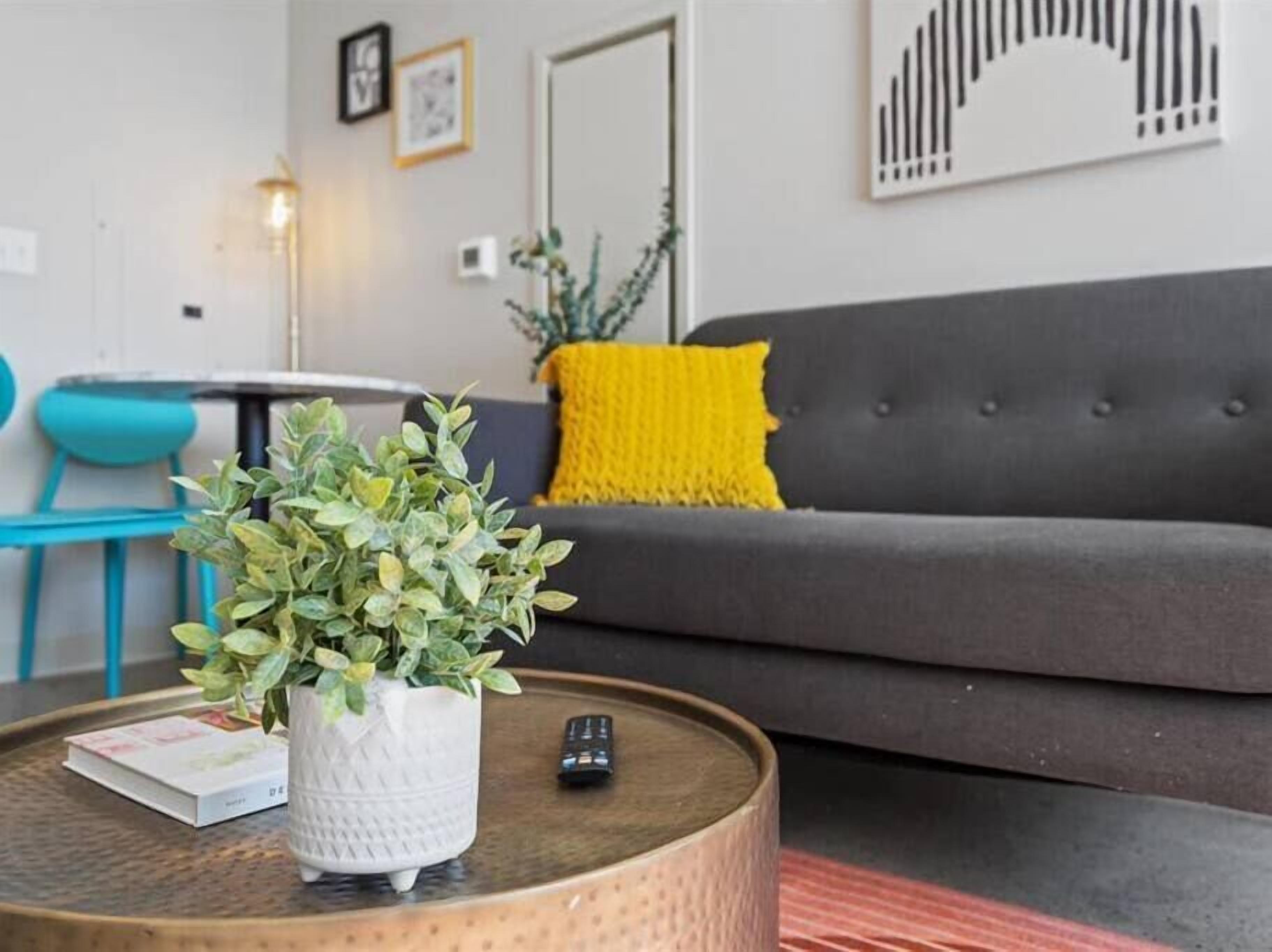 CozySuites | Trendy SDO, Downtown Pittsburgh