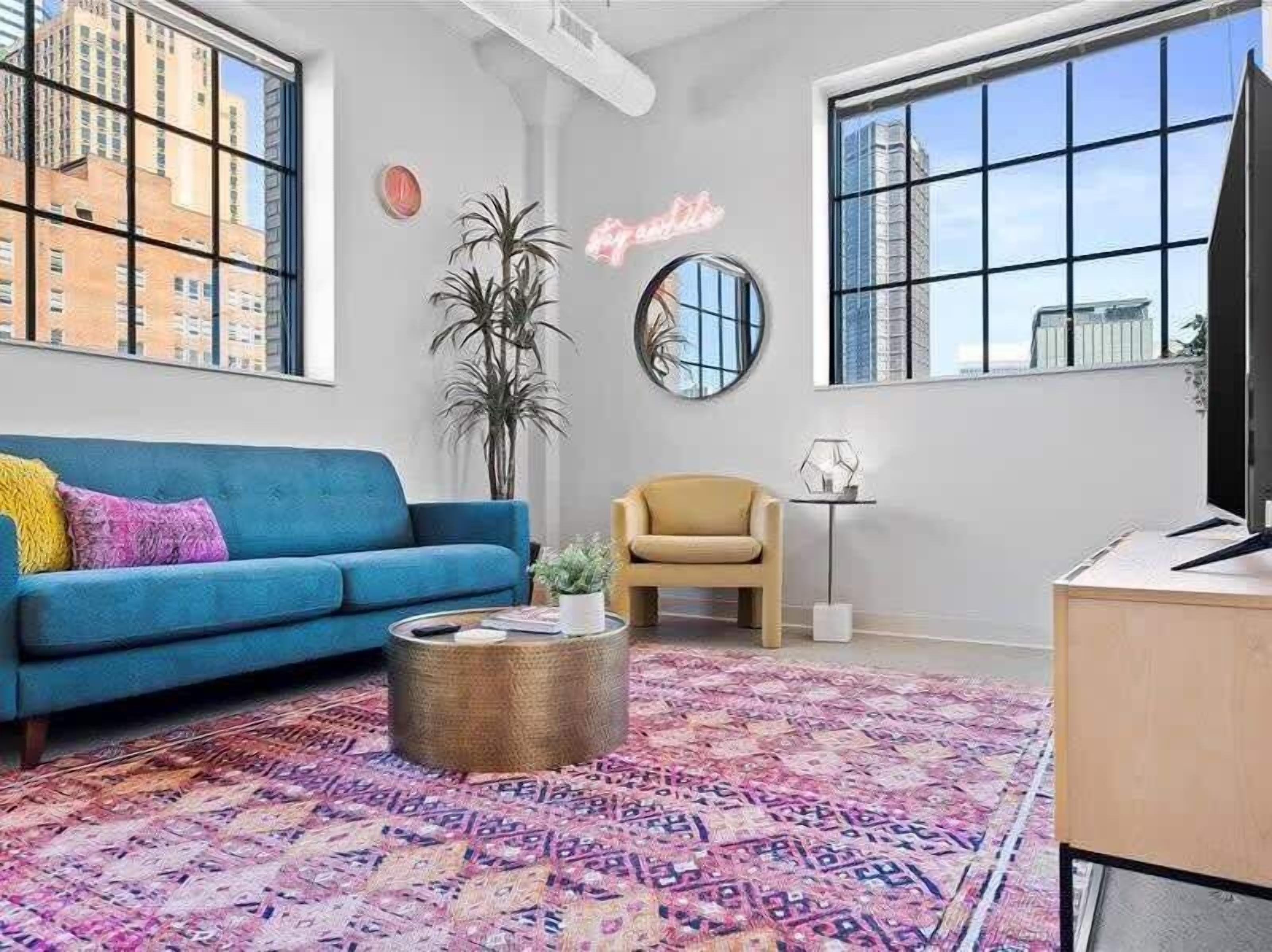 CozySuites | Modern 1BR, Downtown Pittsburgh