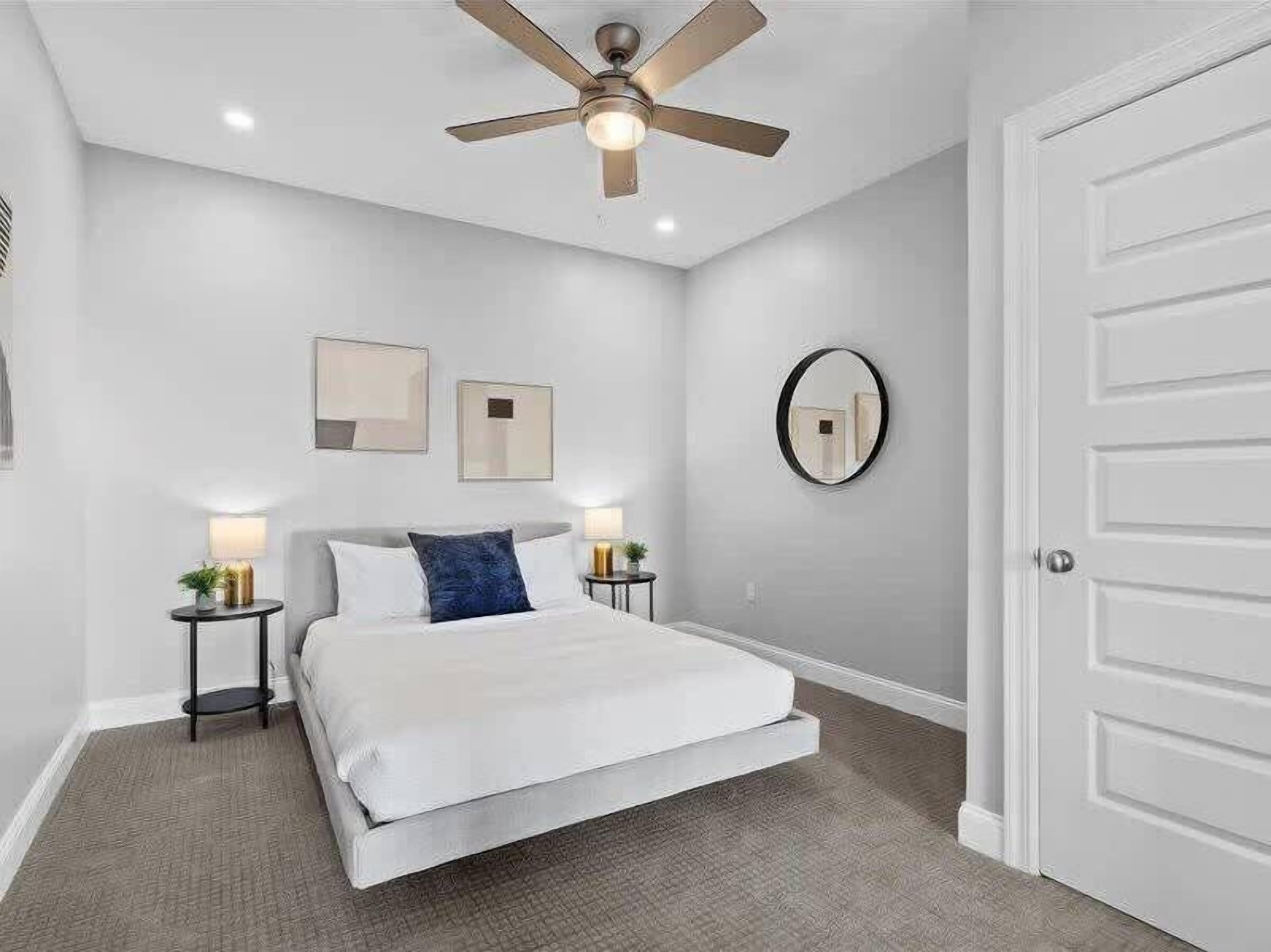 CozySuites | 1BR, PPG Paints Arena, Pitts