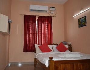 Deluxe Room | Free WiFi - Sharma Residency Madurai (Madurai)