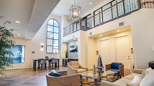 Queen Creek #151 Chandler 2 Bedroom Condo by RedAwning