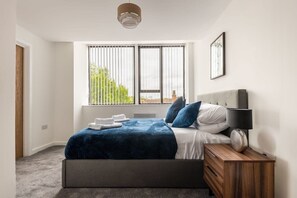 1 chambre, fer et planche à repasser, Wi-Fi, literie fournie