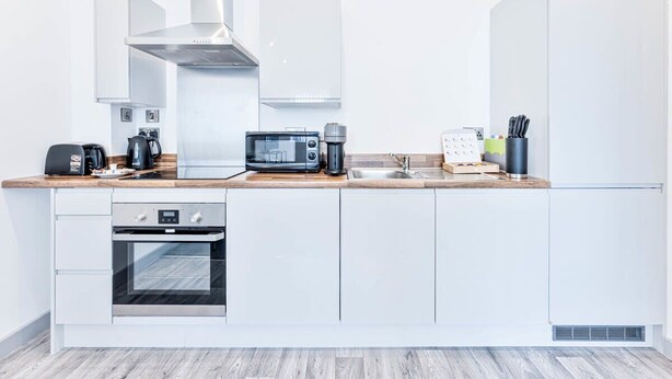 Private kitchen - Fantastic 1 Bed Apartment in Wolverhampton (Wolverhampton)