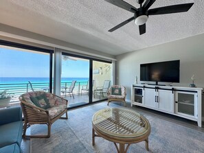 Smart TV, DVD player