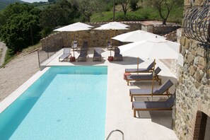 An infinity pool