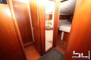 Room - The dream of the seaside village (Napoli)