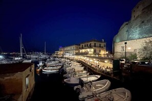 Marina - The dream of the seaside village (Napoli)