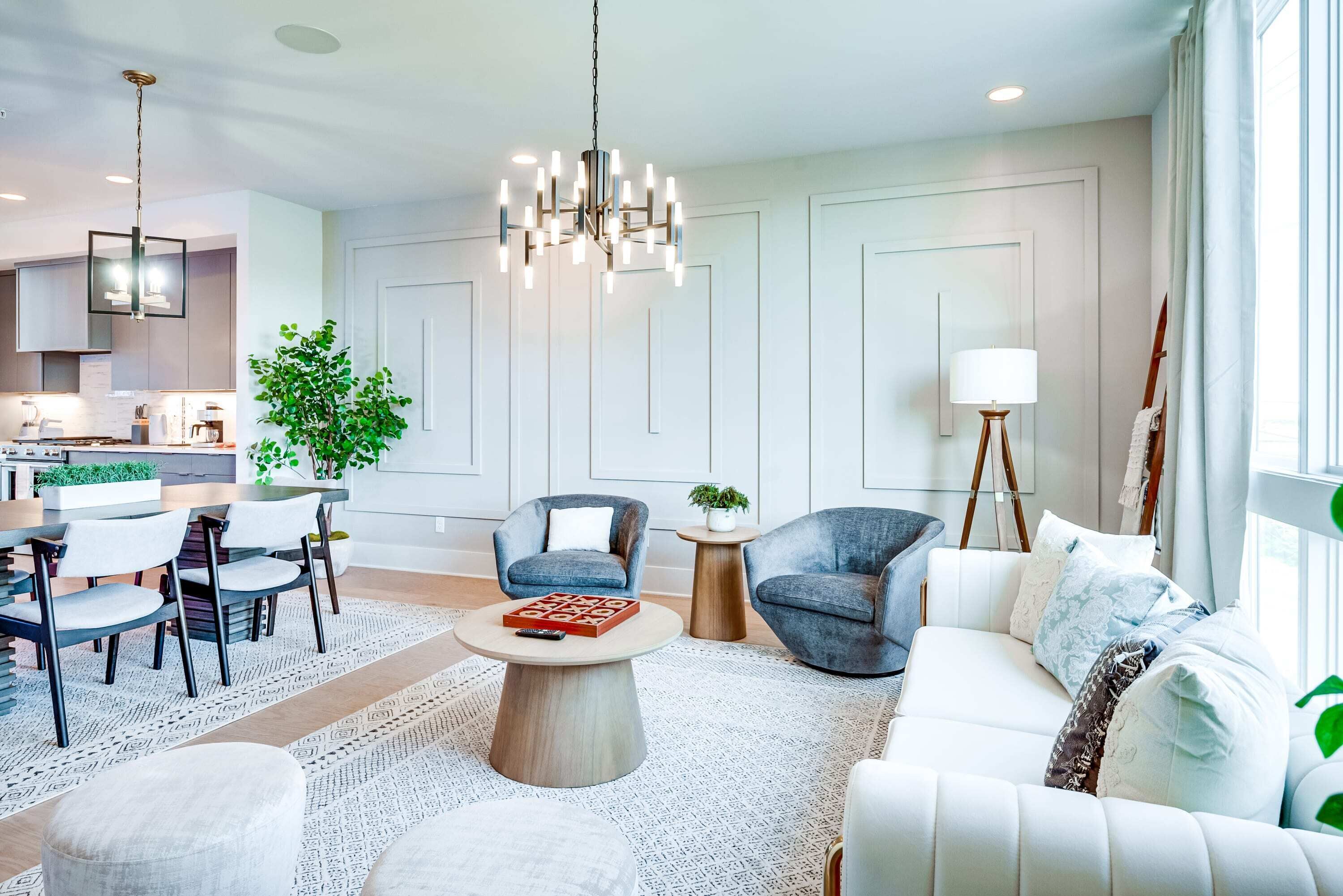 Sky High Cowgirl! Luxe 4BR w/ RooftopDeck, Karaoke