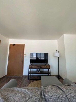Interior - Liberty Valley Studios in Madison, Wi! (Madison)
