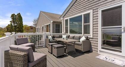 Serenity @ Snug Harbor | Ocean View | Private Deck
