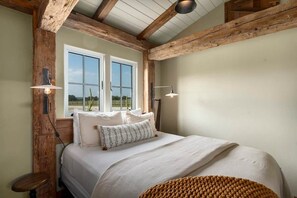 4 chambres, fer et planche à repasser, Wi-Fi, draps fournis
