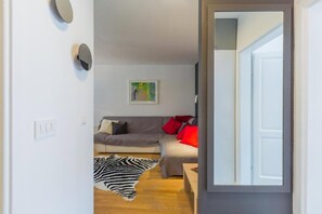 Living area - Apartment Vedrana - One Bedroom Apartment, Sleeps 4 (Rovinj)