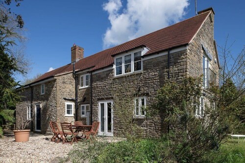 Secluded Cottage & Garden nr Sherborne