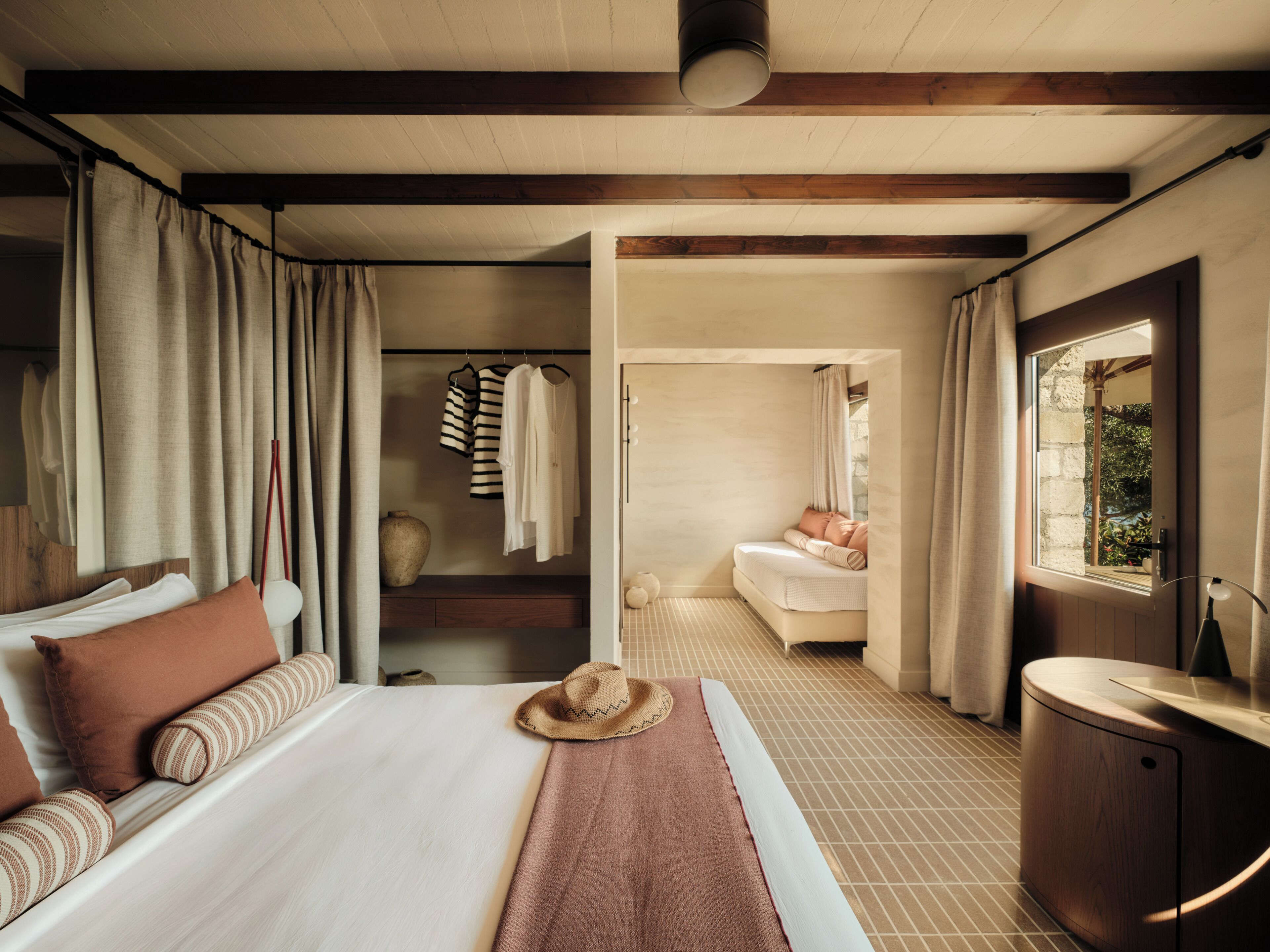Wave Hideaway with Veranda | Premium bedding, pillowtop beds, minibar, in-room safe