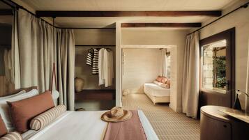 Wave Hideaway with Veranda | Premium bedding, pillowtop beds, minibar, in-room safe