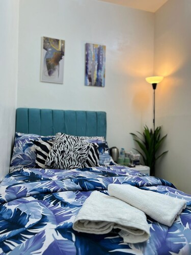 Perfect Stopover 30 Min from Airport  Central, Abu Dhabi