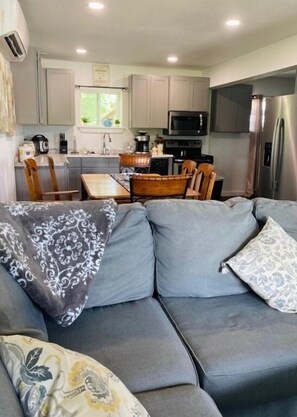 Smart TV, books - Swim, fish, and explore bluffs, just across the street. (Lowell)