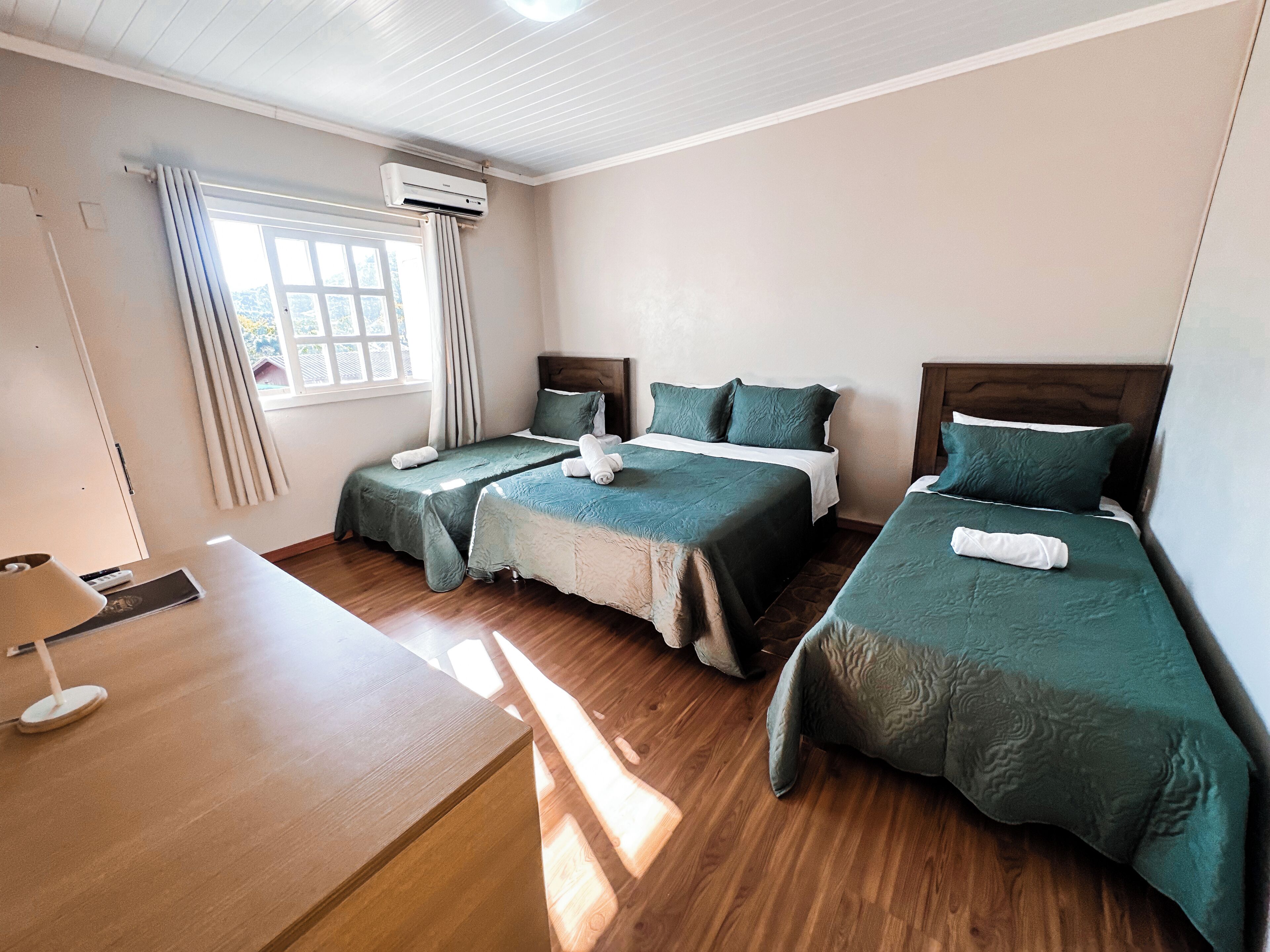 Economy Quadruple Room