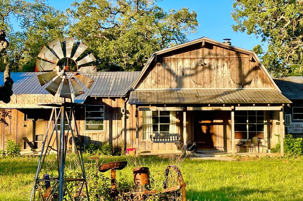 From Saloon to Stars: The Longstory Ranch - Your Group's Escape