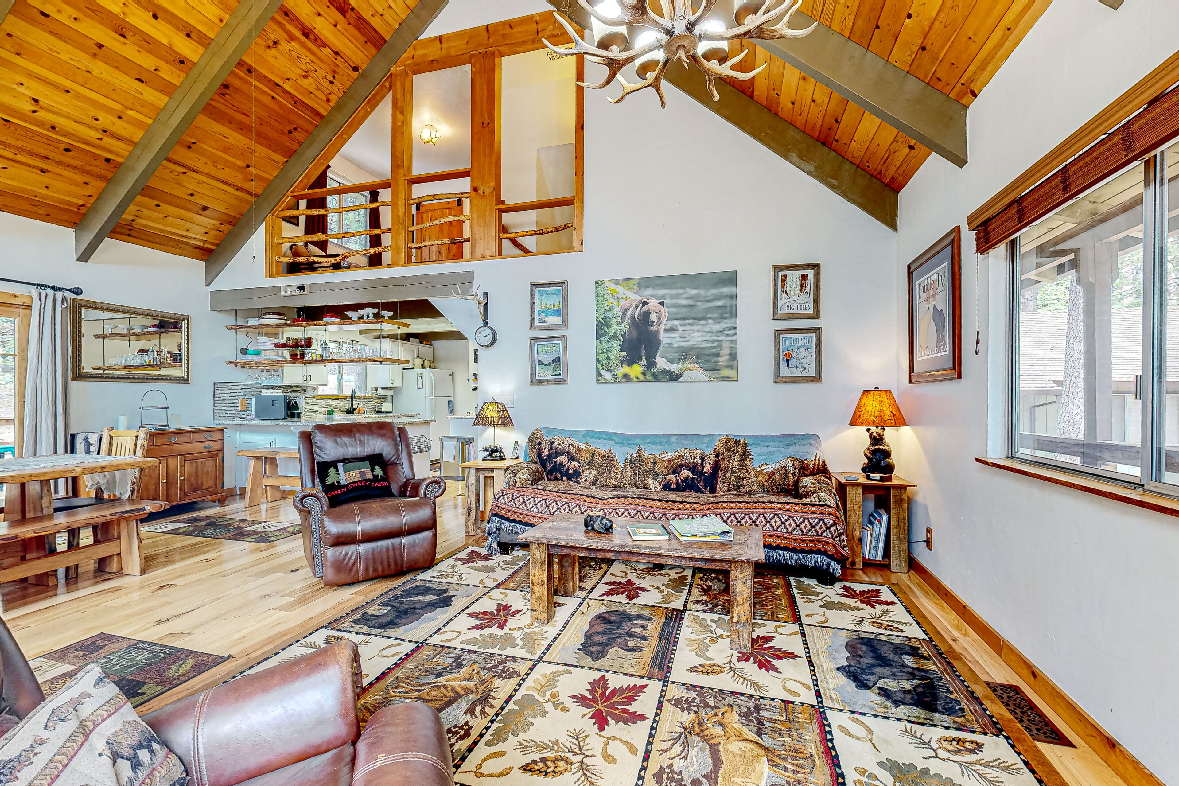 Alpine gem with private deck & yard + on-site lakes, pool, golf, & rec courts