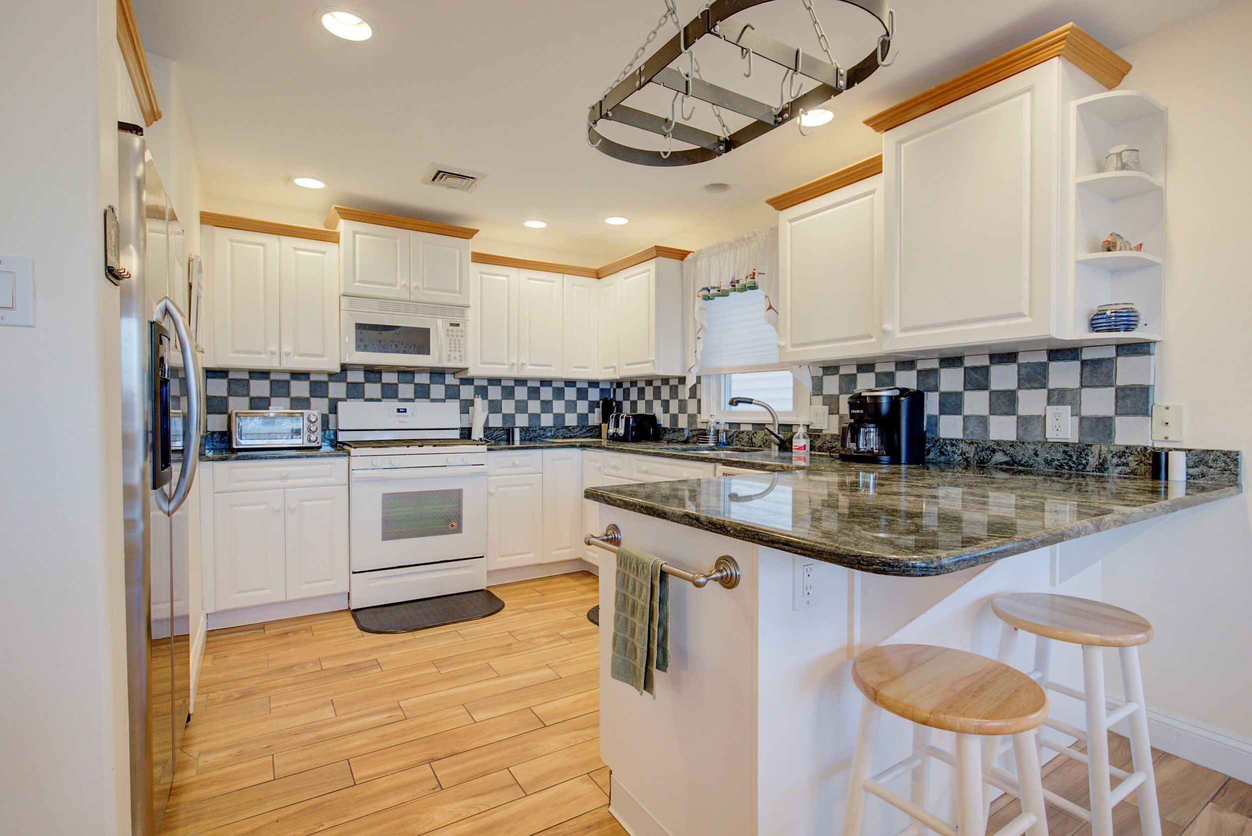 Fall Specials! 4BR Steps from the Beach & Boards