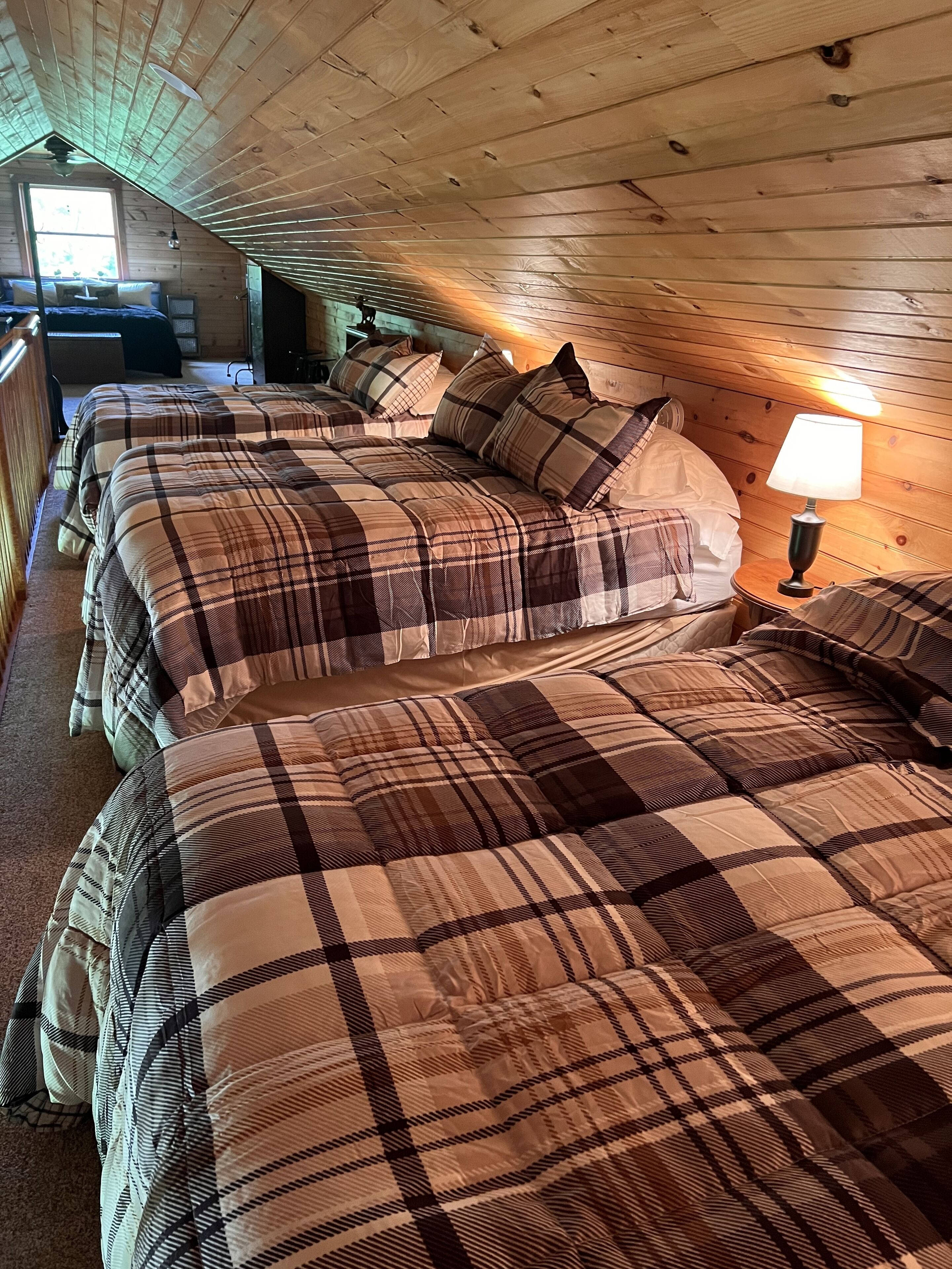 The Lodge at Coker Creek - Main Lodge - NEW LISTING!
Mountain View Log Cabin