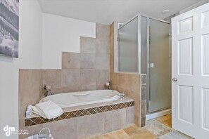 Bathroom - Luxury Lakehouse w/ Views, Game Room & Icefishing! (Anchorage)