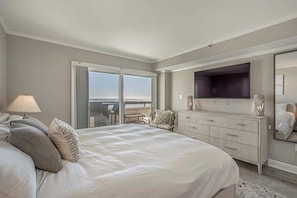 3 bedrooms, iron/ironing board, WiFi, bed sheets - Sea Pointe Unit 808 - Oceanfront (North Myrtle Beach)
