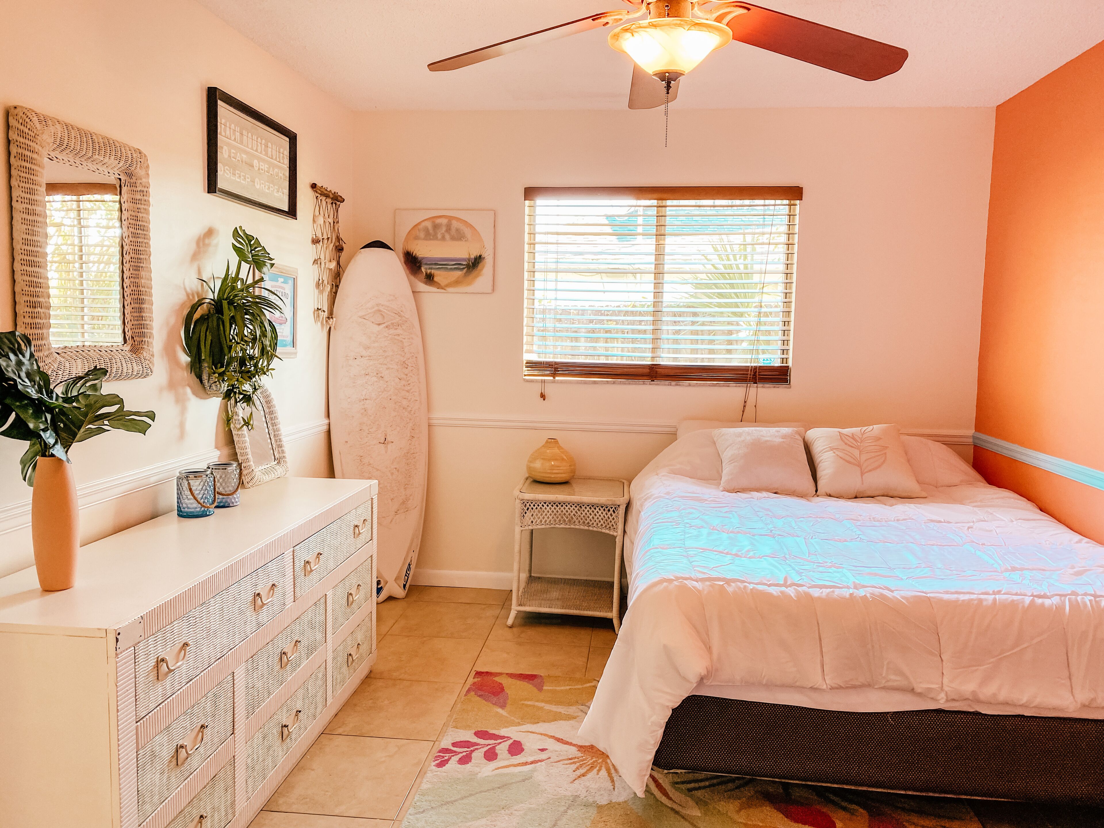 Merritt Island Getaway; PRIVATE POOL, ROCKET LAUNCHES, COCOA BEACH, KELLY PARK