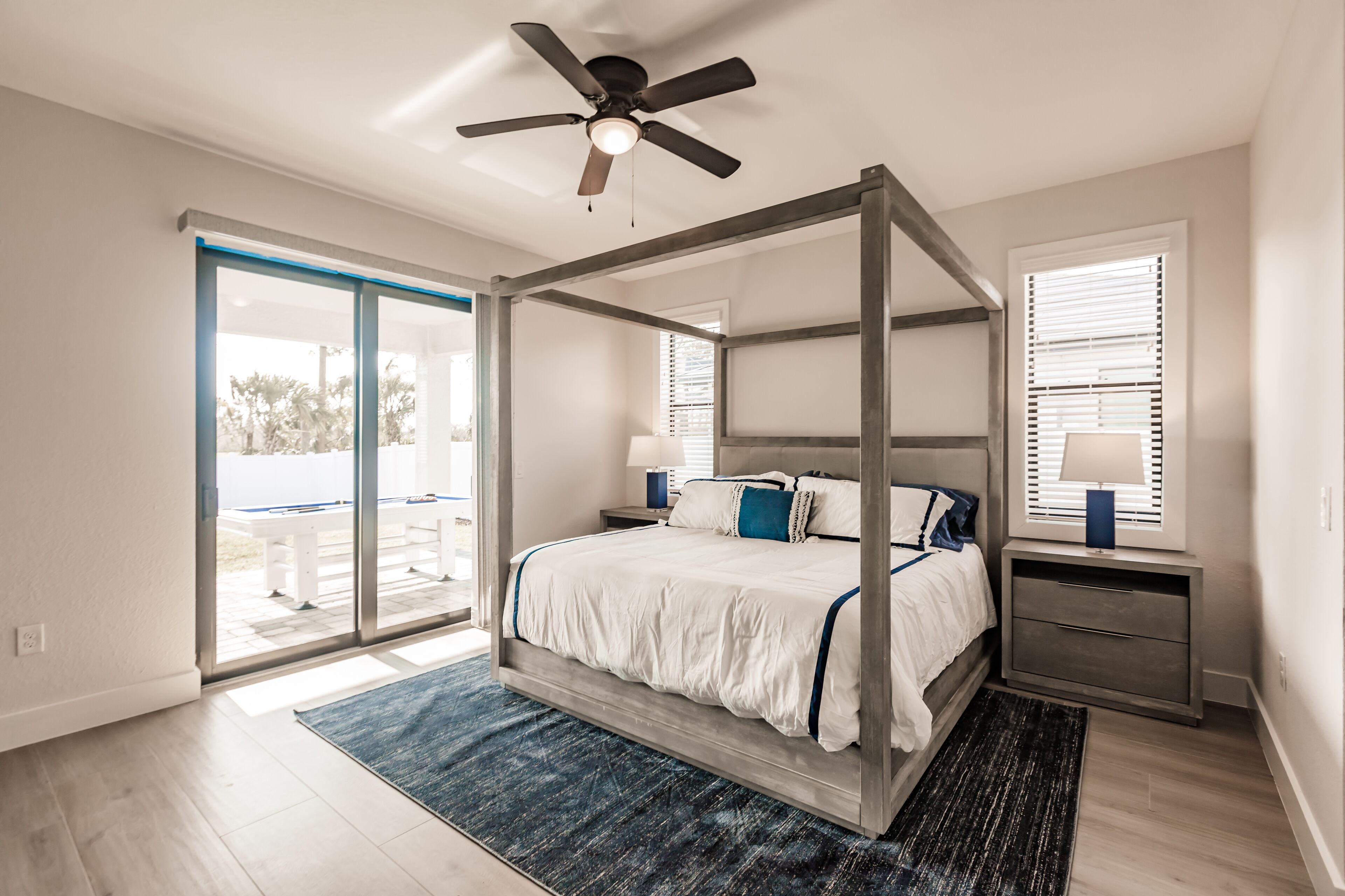 4 bedroom home, NEW, hot tub, brand new pool 11/1/23