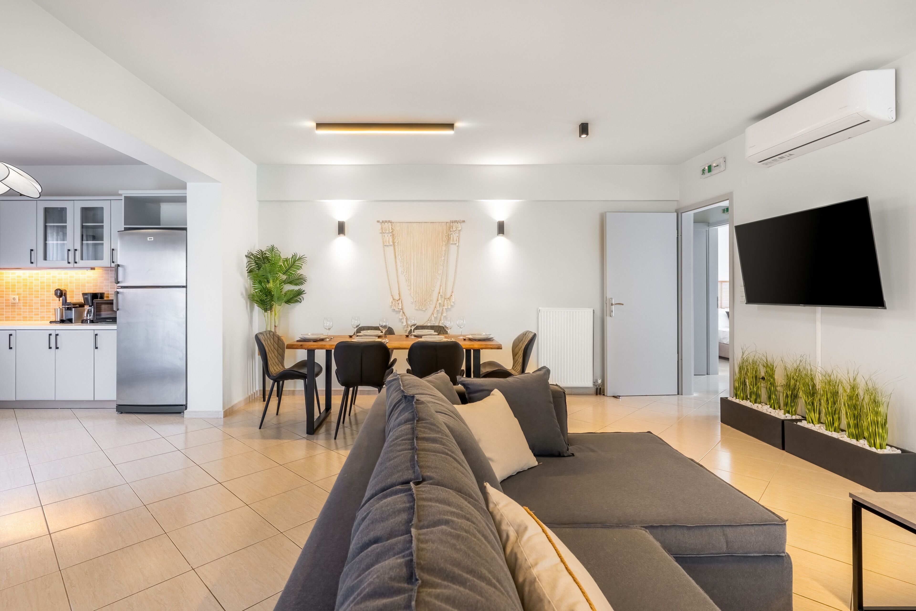 3 bedroom villa with pool ,sea view and e-car charger