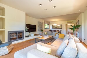 Living area - Preciosa Villa en la Cosa Brava (Mont-ras)