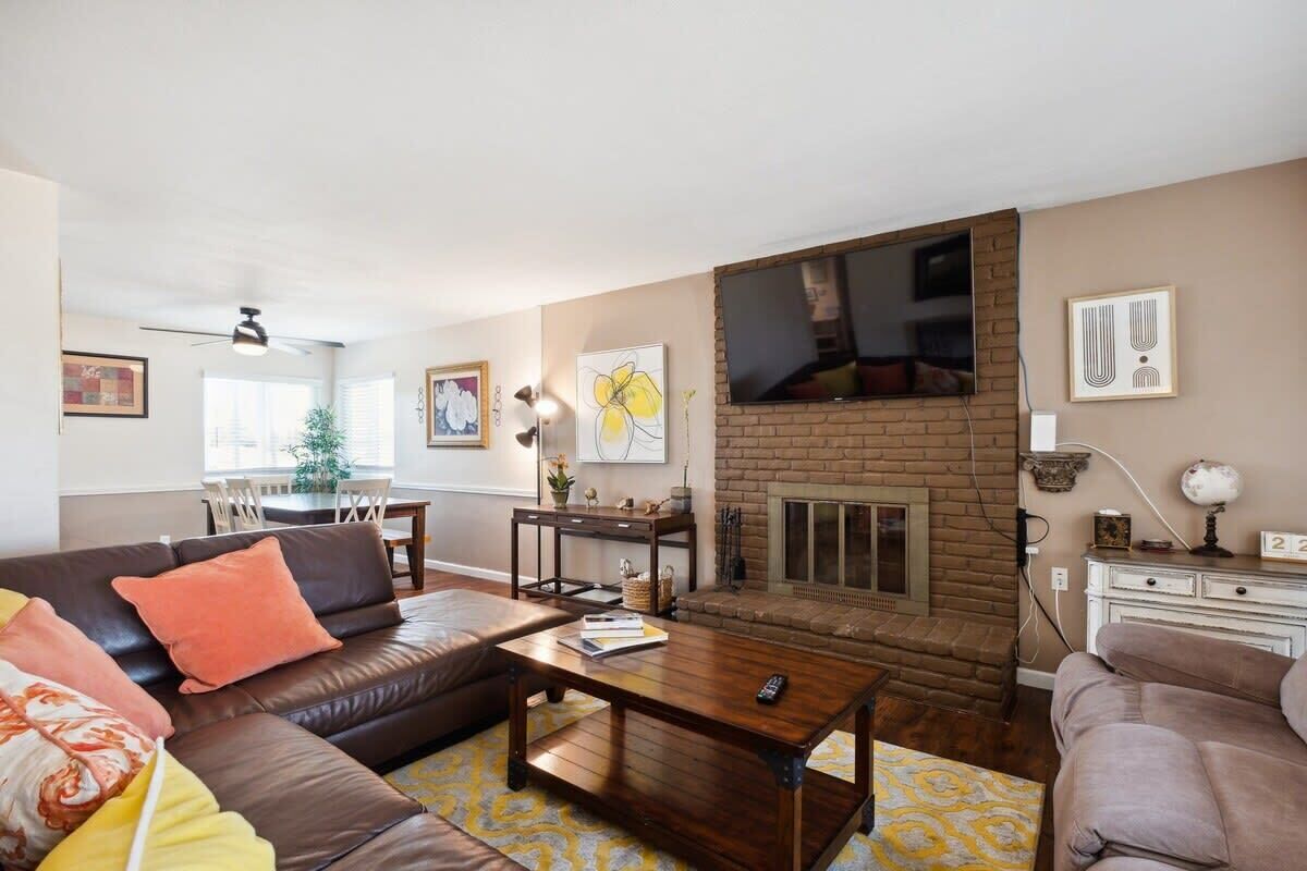 10-Guest Home: National City Scenic Sunsets!