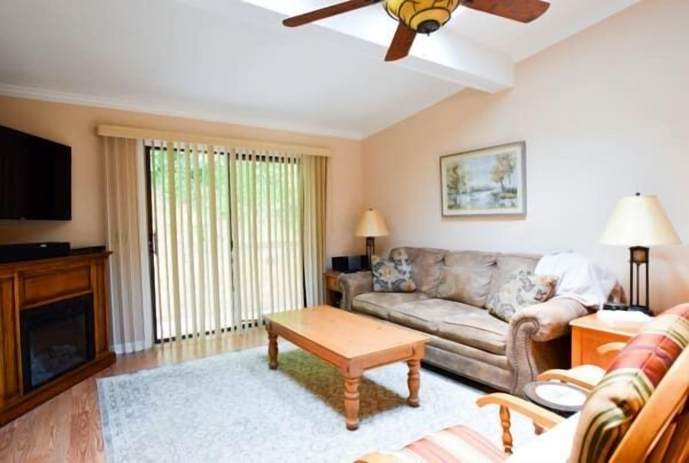 NEW! Peaceful Family Lake Cabin Retreat