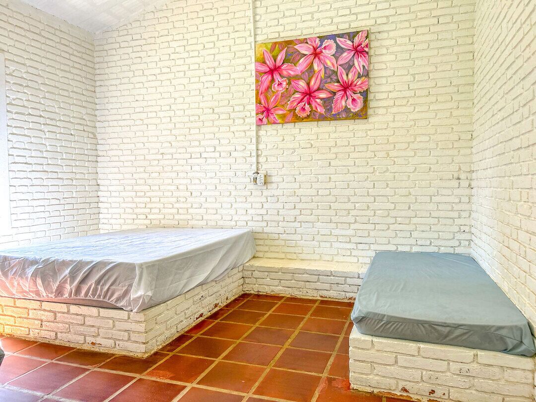 Chácara com piscina e churrasqueira em Holambra/SP