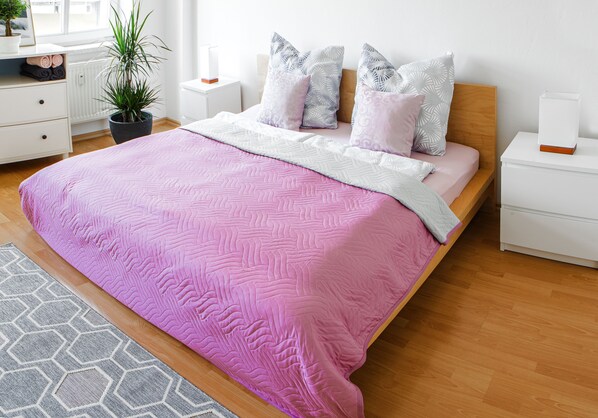 1 bedroom, iron/ironing board, free WiFi, bed sheets