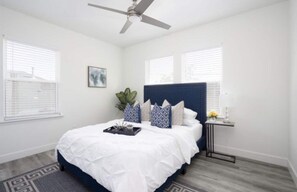 3 bedrooms, iron/ironing board, WiFi, bed sheets