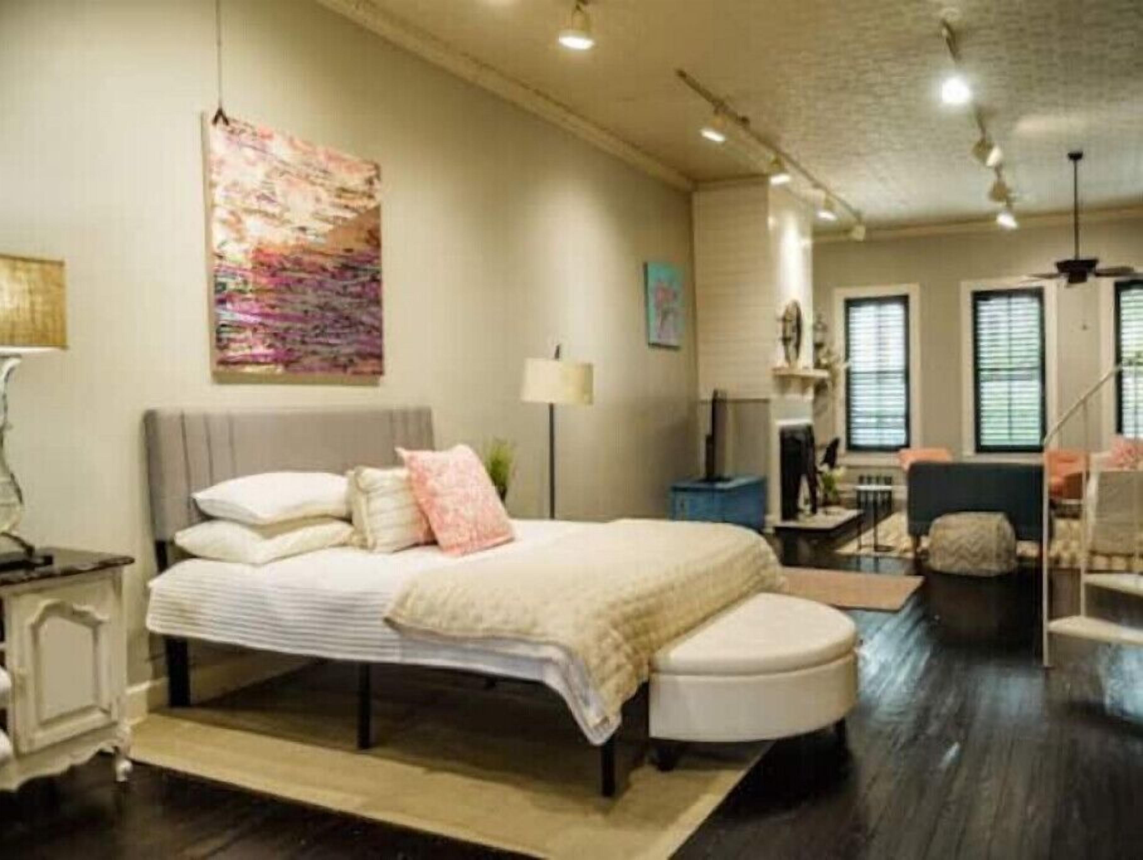 Loft above the Historic Granbury Square