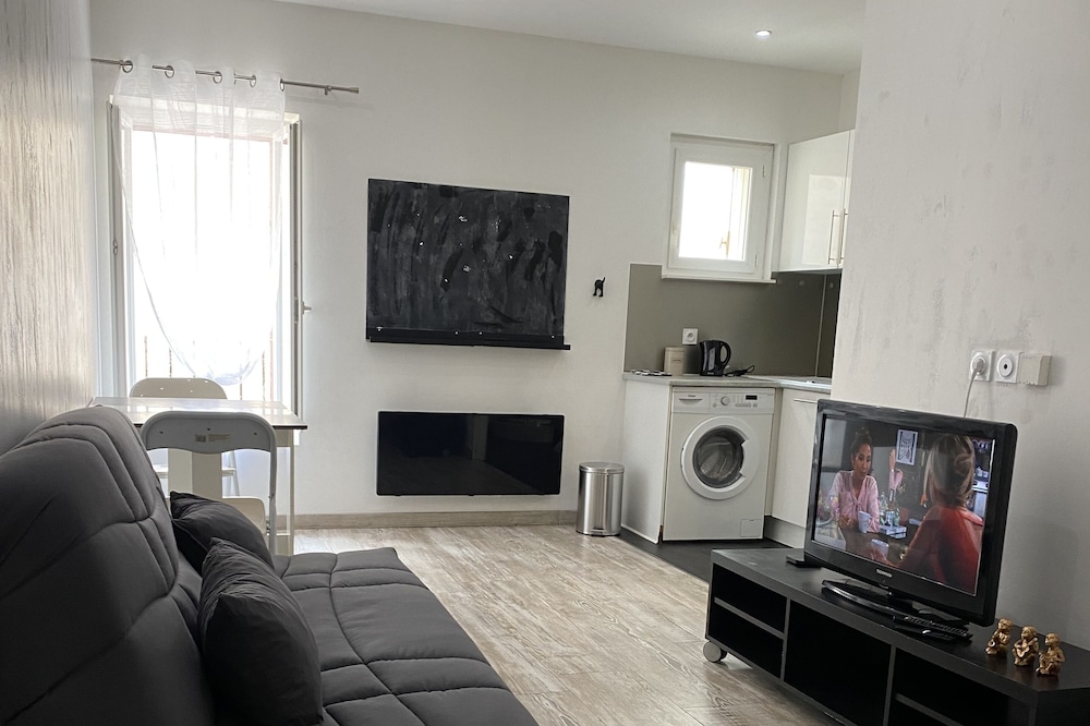 Arcole 6 Appartement Avec Garage Wifi et Tv Connectée