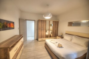 2 habitaciones, tabla de planchar con plancha y wifi gratis