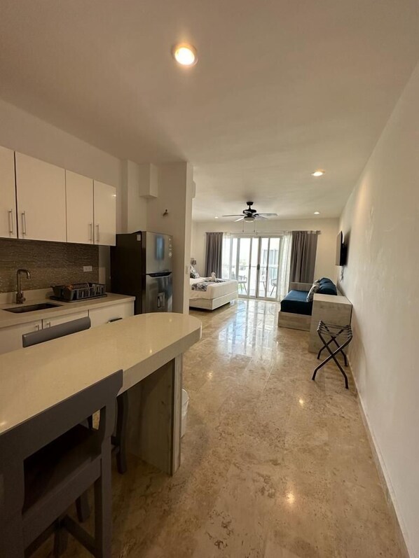Fridge, microwave, dishwasher