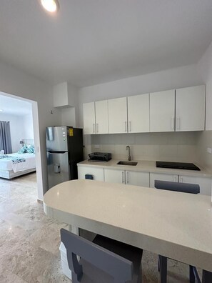 Fridge, microwave, dishwasher