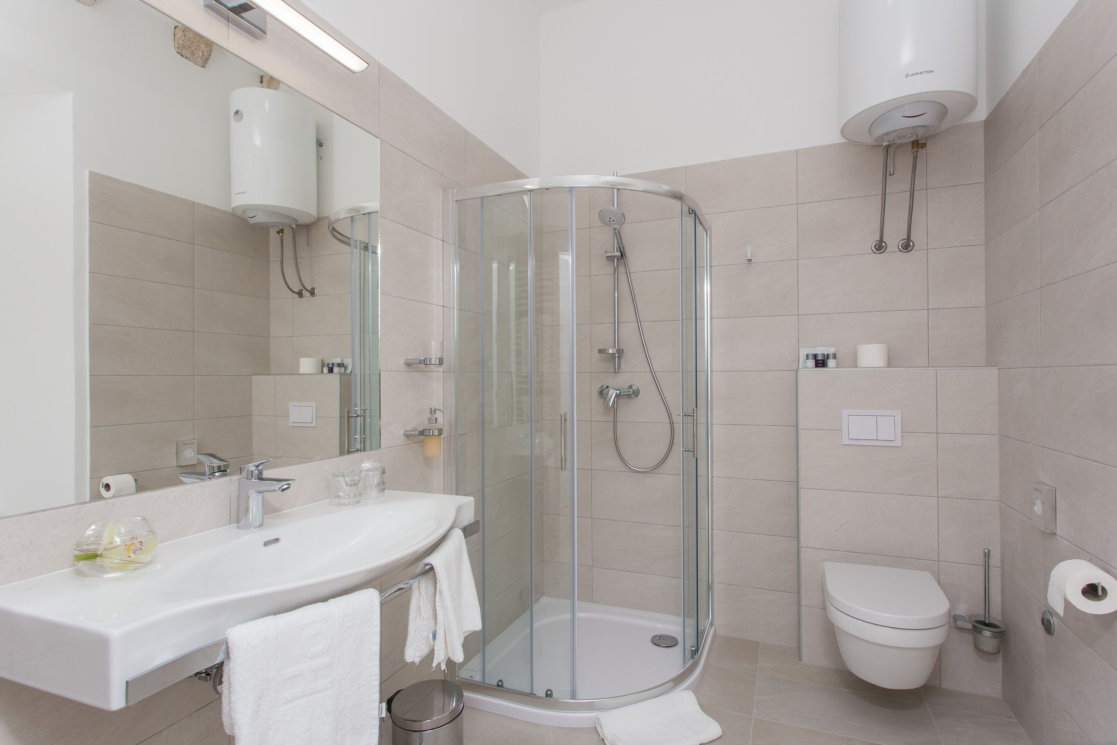 Photo - Klarisa Palace Rooms