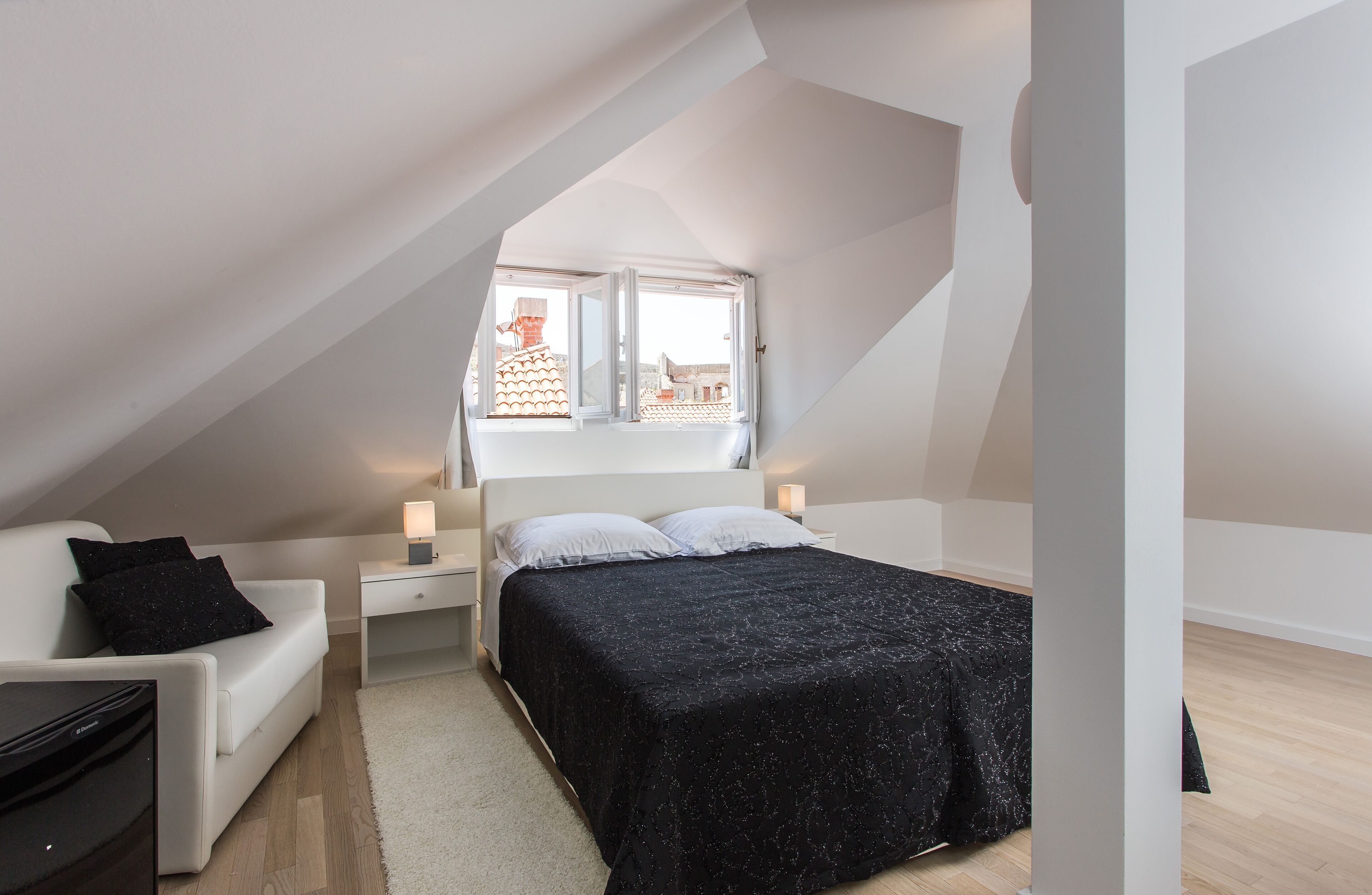 Chambres insonorisées, lits bébé (gratuits), Wi-Fi gratuit